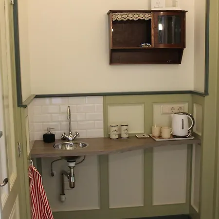 De Verkadekamer Bed & Breakfast 3*