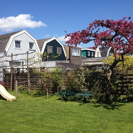 De Verkadekamer Bed & Breakfast