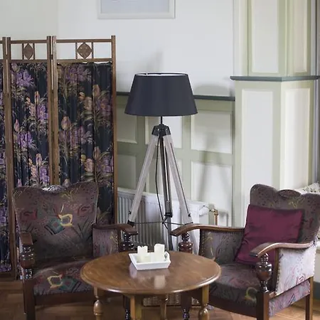 De Verkadekamer Bed & Breakfast 3*